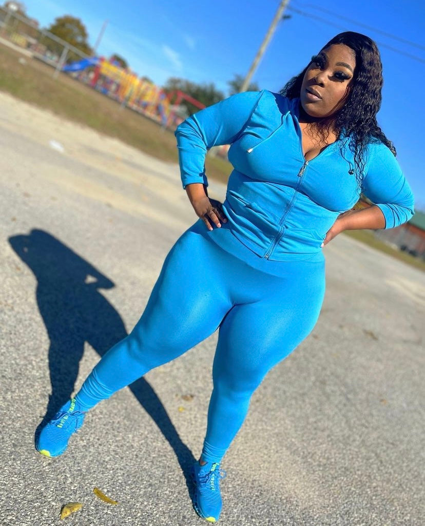 PLUS SIZE CHILL SET