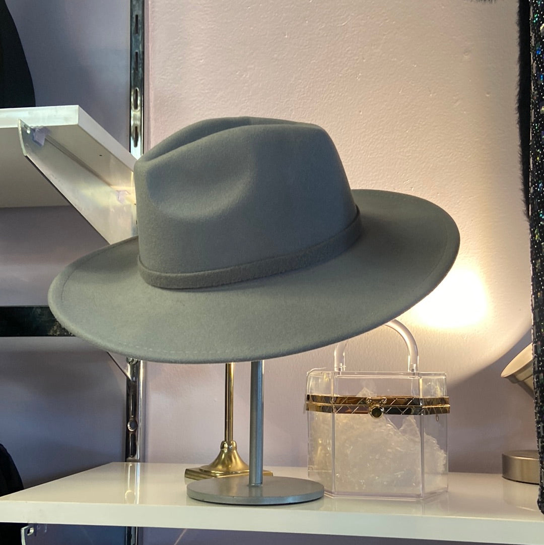 Belted Fedora